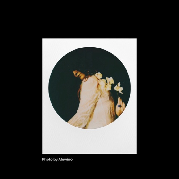 RETRO Polaroid ROUND Frames Film - Picture 3 of 4